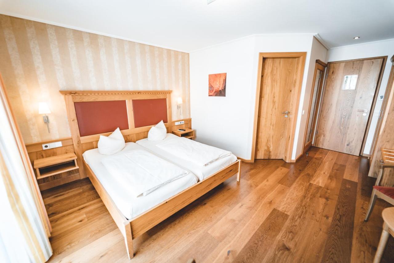 Hotel & Gasthof Loewen Ulma Esterno foto